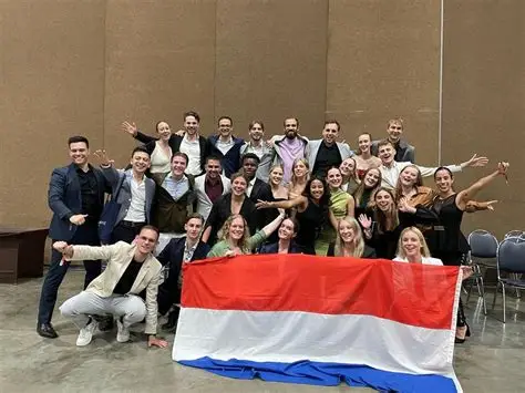 Hình ảnh các học sinh ở Hà Lan