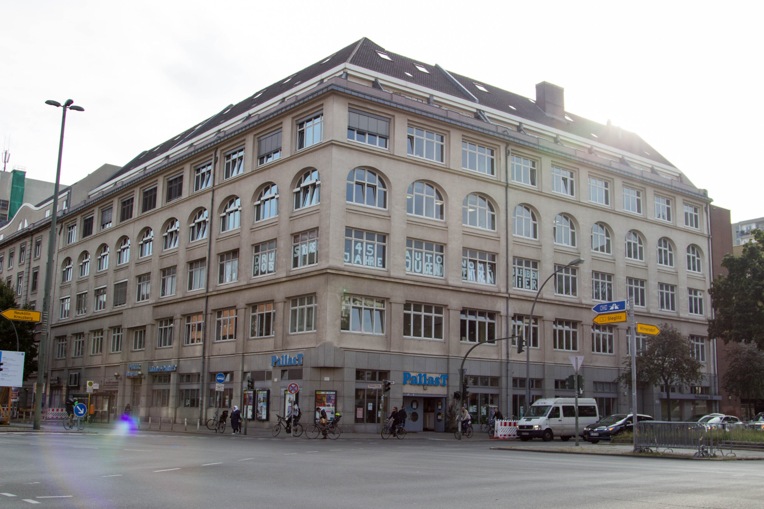 Hình ảnh Berlin School of Business and Innovation (BSBI)