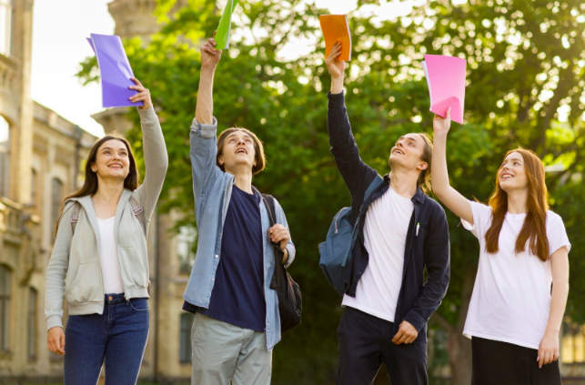 Hành trình chọn trường và ngành học của học sinh Mission Edu trước khi du học _ MISSION EDU Hành trình chọn trường và ngành học của học sinh Mission Edu trước khi du học _ MISSION EDU