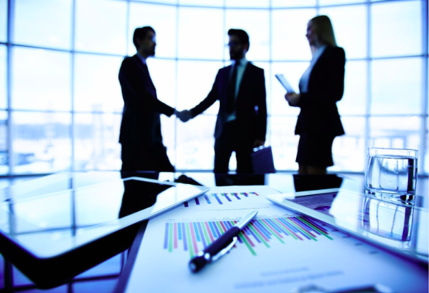 Du học Úc ngành IT hay Business: Ngành nào phù hợp với bạn? _ MISSION EDU Du học Úc ngành IT hay Business: Ngành nào phù hợp với bạn? _ MISSION EDU