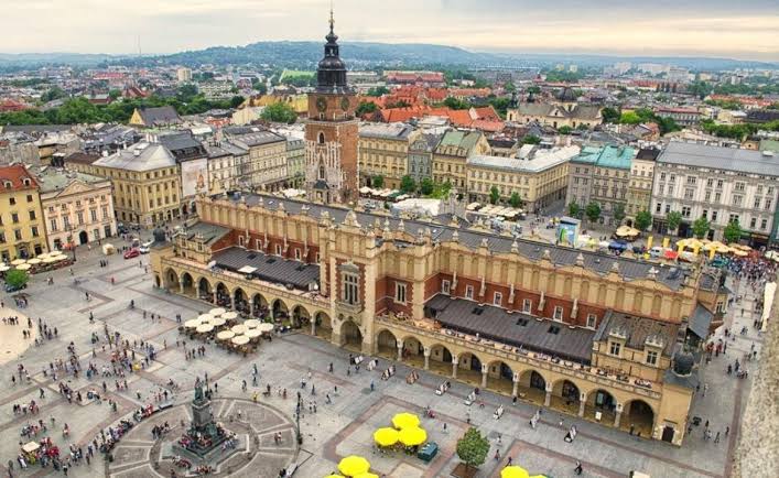 Vì sao nên lựa chọn Jagiellonian University khi du học Ba Lan?