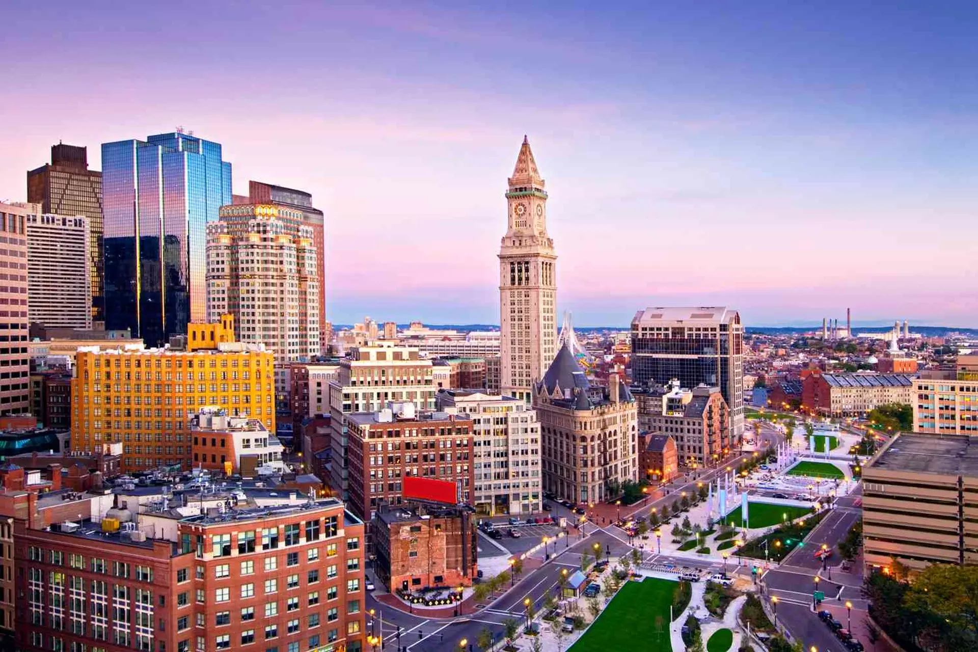 Vị trí tại trung tâm Boston - Fisher College Vị trí tại trung tâm Boston - Fisher College
