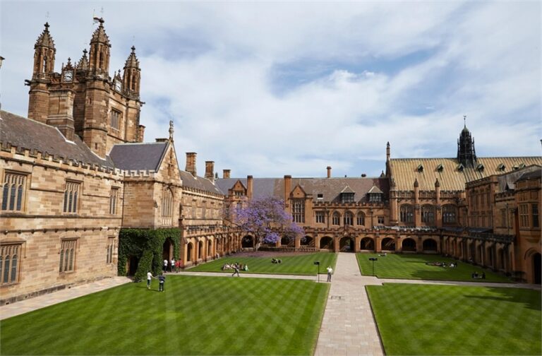 Đại học Melbourne: Học phí, học bổng và điều kiện du học Úc 2026